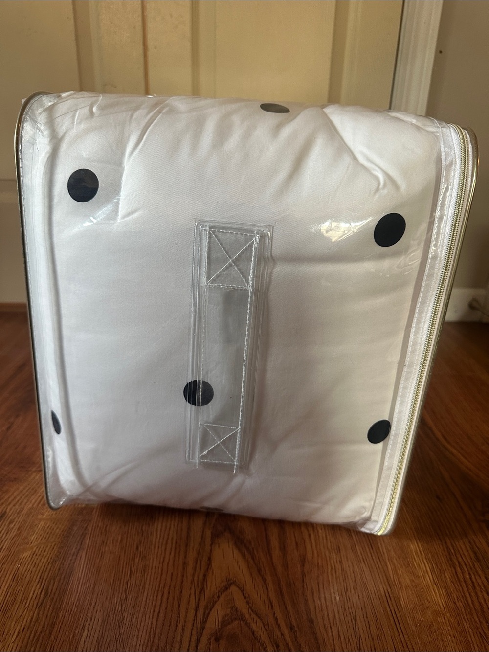 Nwt Kate spade full/queen comforter set - Picture 7 of 7